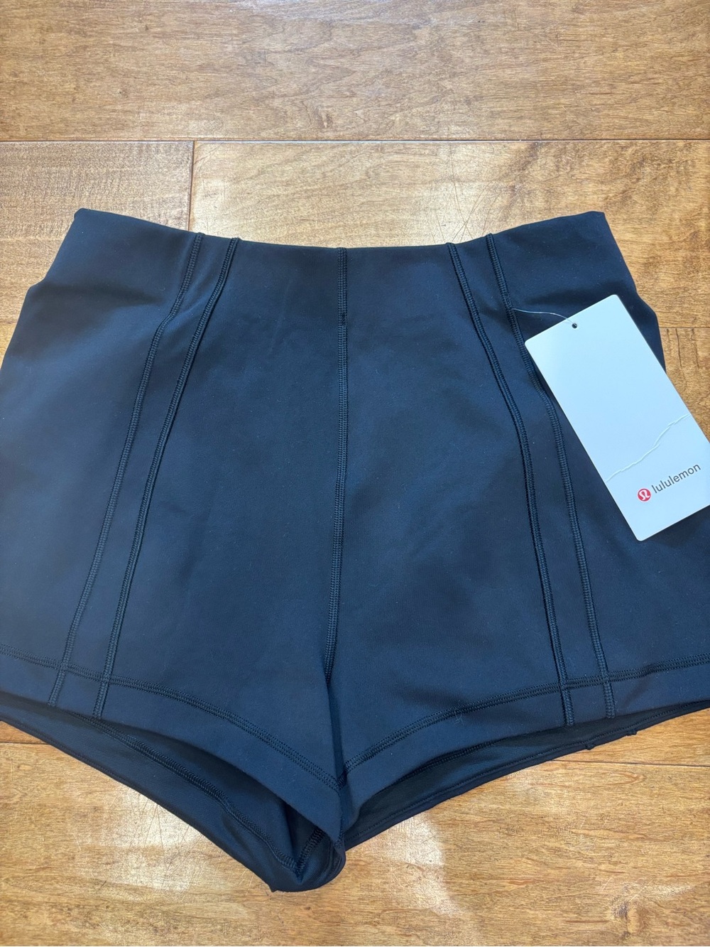 lululemon Black Define Micro Luon Shorts Sz Small NWT
